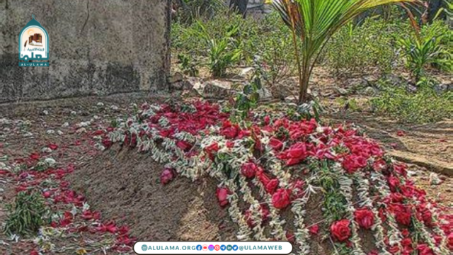 قبروں پر پھول ڈالنا کیسا عمل ہے؟
